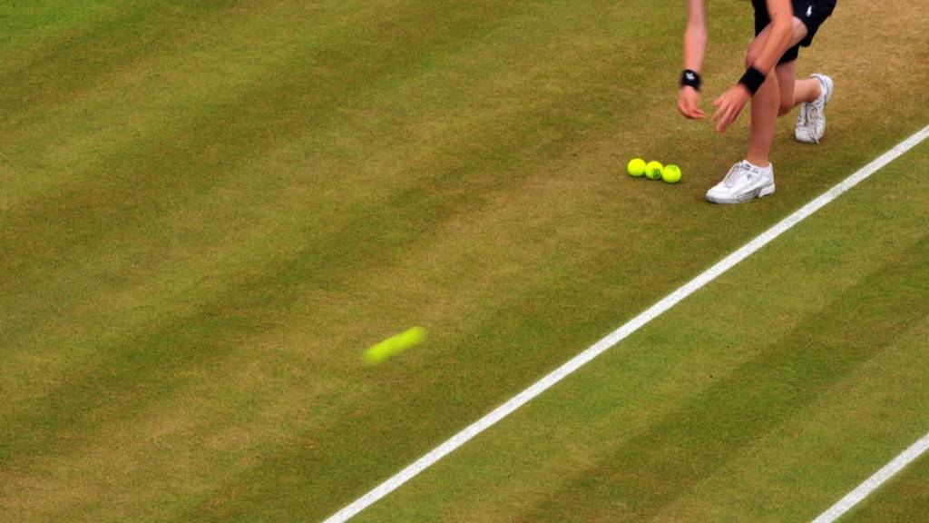 Ball boy