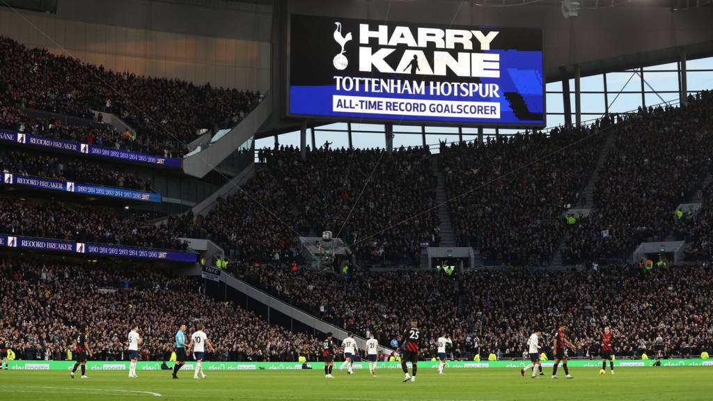 Premier League LIVE Tottenham v Man City Nottingham Forest v