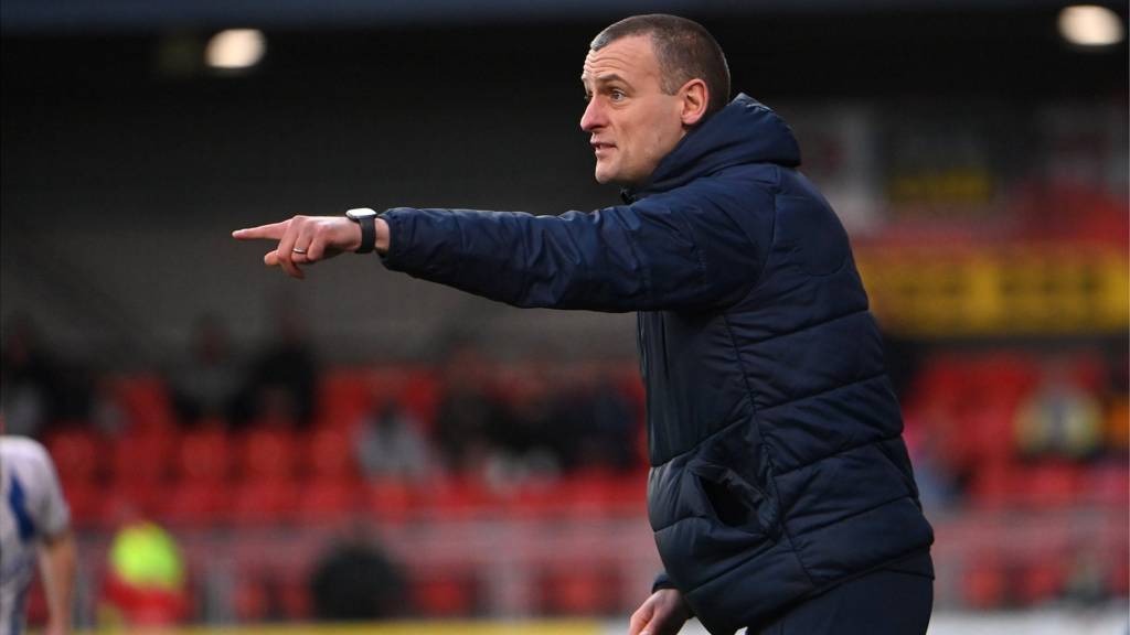 Hale Hits Treble As Reds Beat Coleraine - As It Happened - Live - BBC Sport