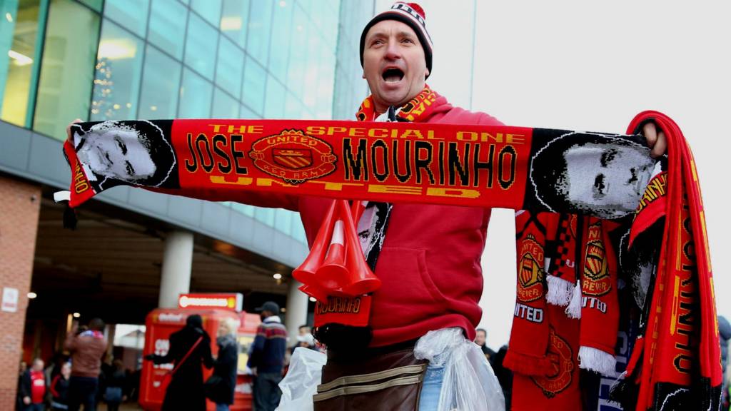 Jose Mourinho scarf