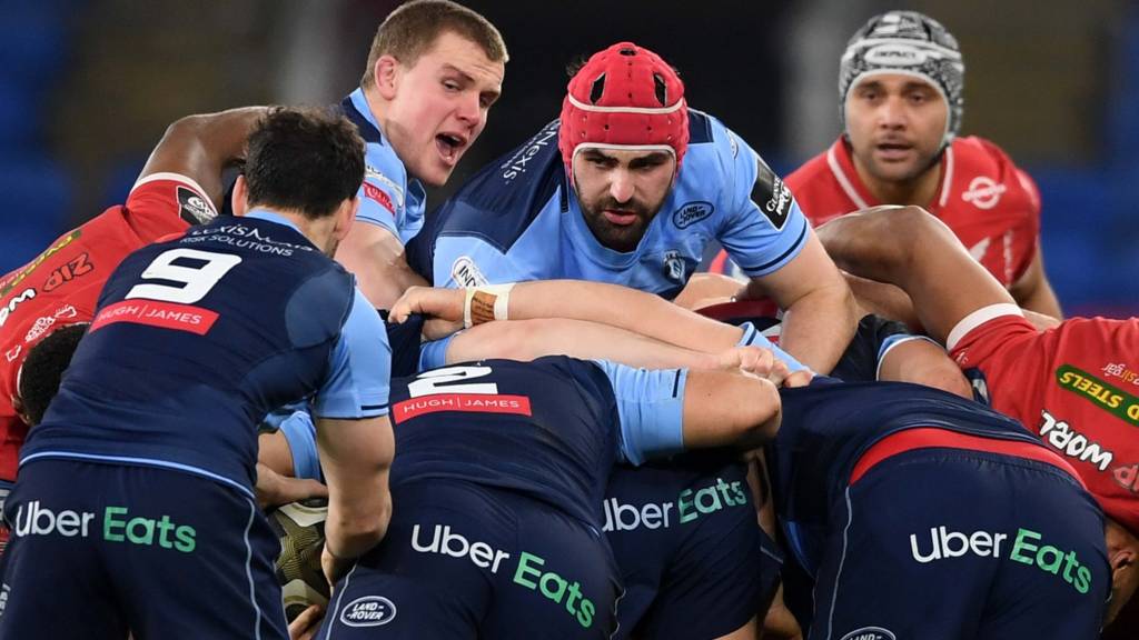 Cardiff Blues take on Scarlets