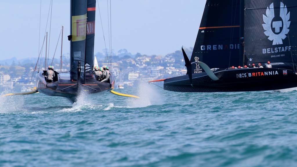 The America S Cup Live Watch Team New Zealand V Team Luna Rossa In Race One And Two Live Bbc Sport