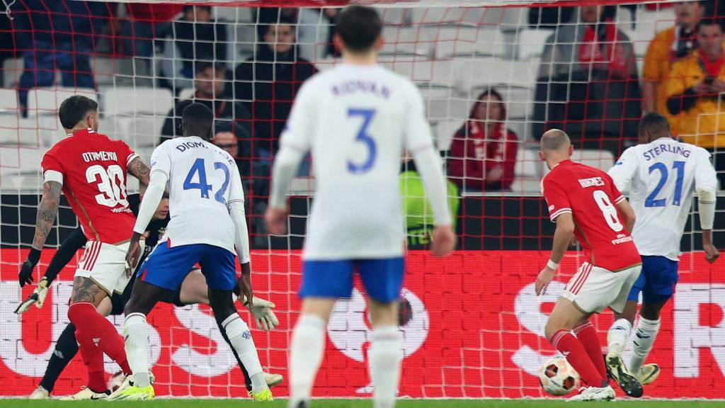 Dujon Sterling scores for Rangers