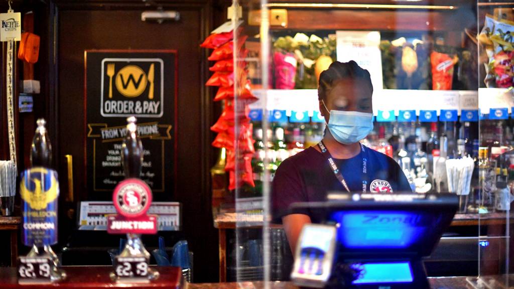 Coronavirus Haircuts and pints as England's lockdown eases BBC News