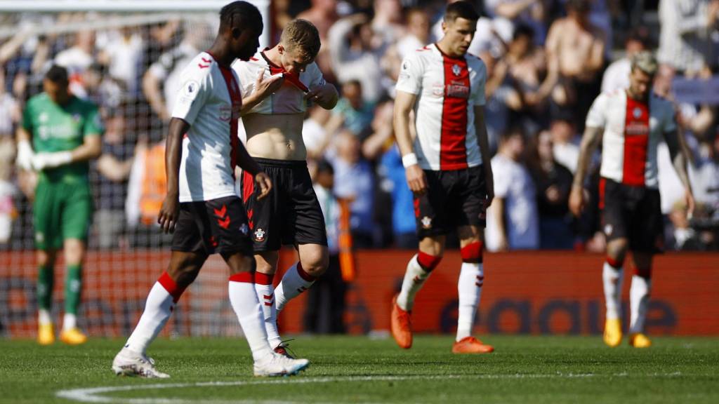 Leeds United: When are 2023-24 Championship fixtures released? - BBC Sport