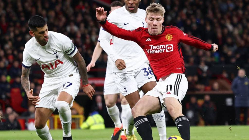 Hojlund playing against Spurs | Man United v Tottenham | Premier League Updates | Mania Africa
