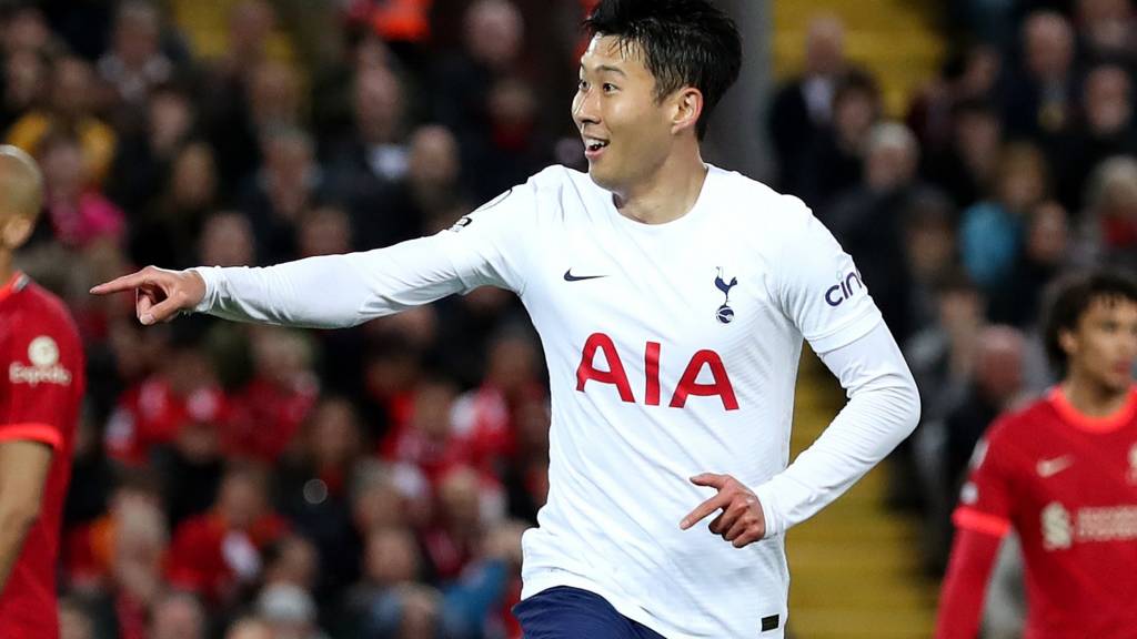 Premier League LIVE Liverpool v Tottenham Brighton v Man Utd