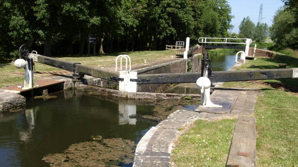 Taunton and Bridgwater Canal