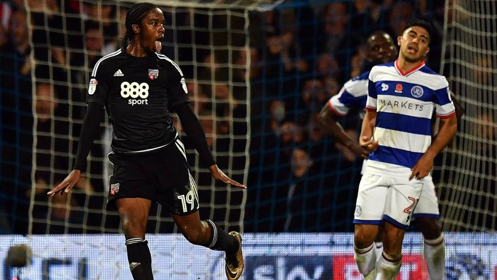 Romaine Sawyers celebrates Brentford goal