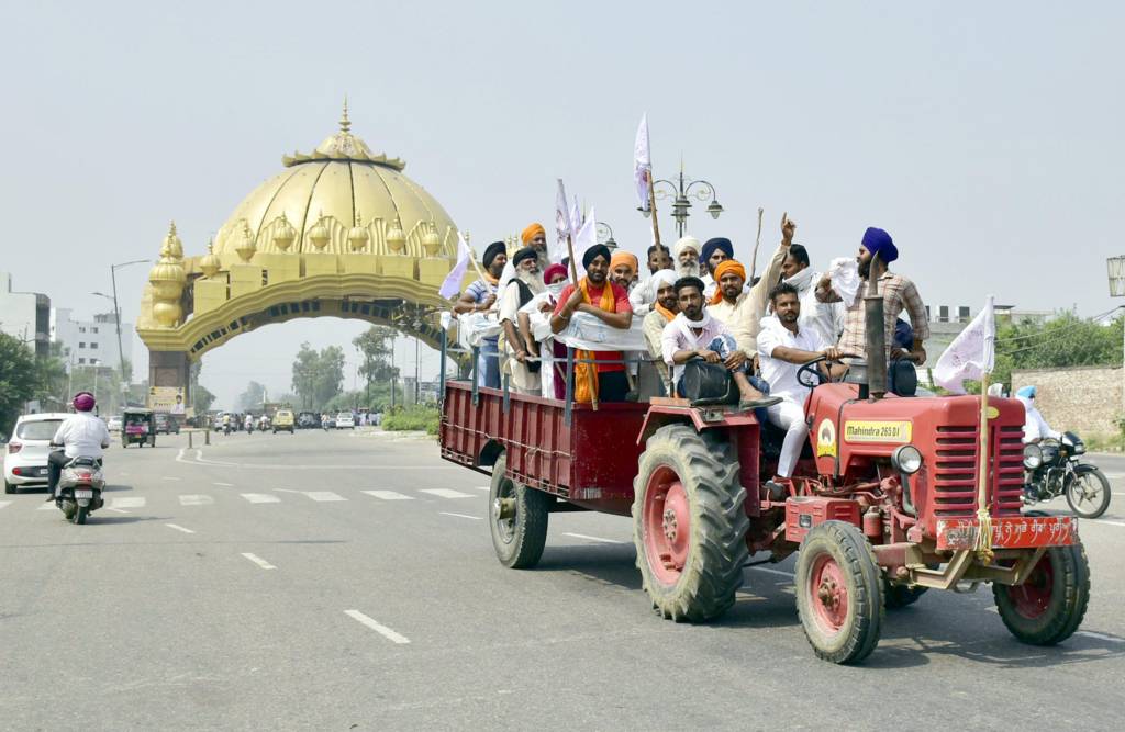 अमित शाह और किसान नेताओं की बातचीत बेनतीजा कृषि क़ानून वापस लेने से इनकार आज की बड़ी ख़बरें