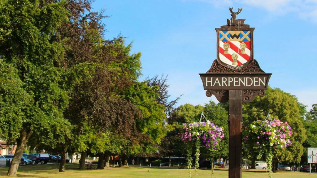 Harpenden village sign