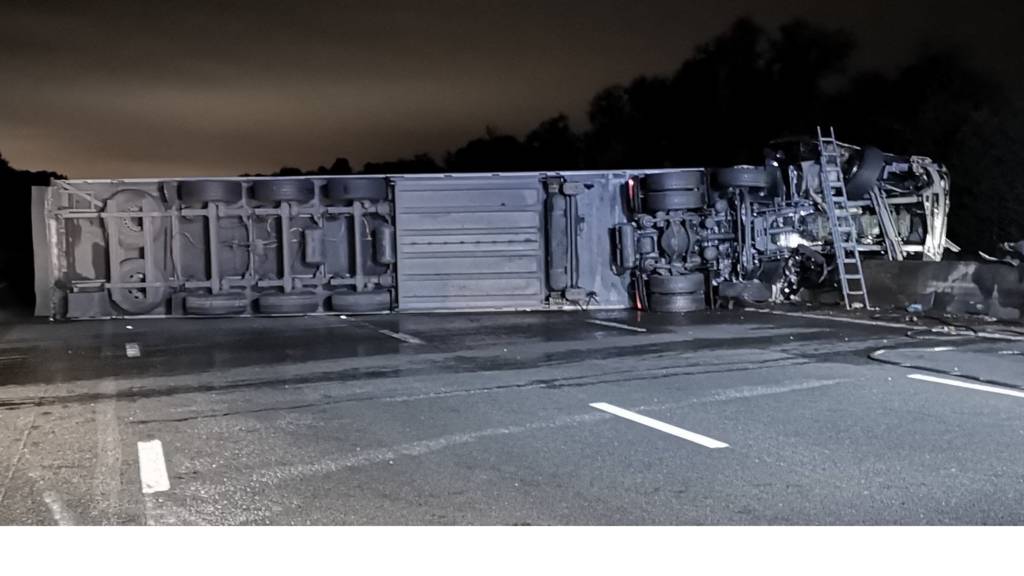 M6 Closures After Lorry Crash: As It Happened - BBC News