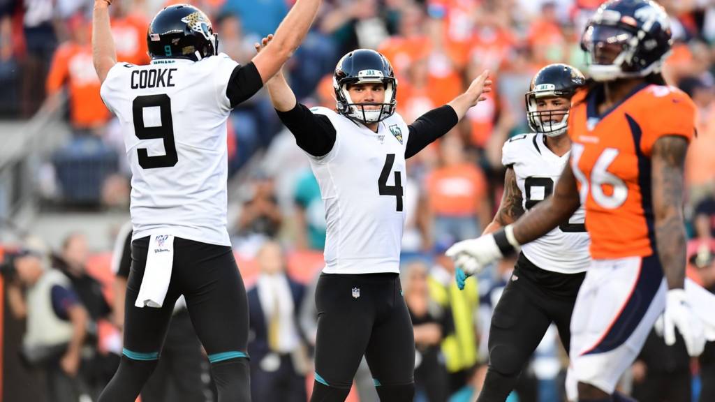 Josh Lambo celebrates his game-winning field goal against the Broncos