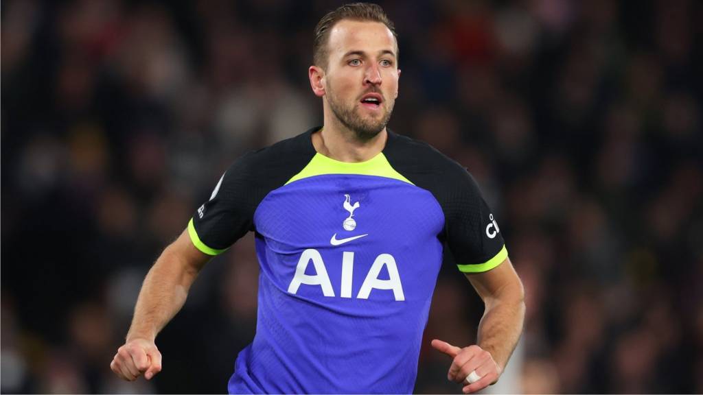 Tottenham 2-1 Fulham: Spurs rise to second place with Kane & Hojbjerg  scoring