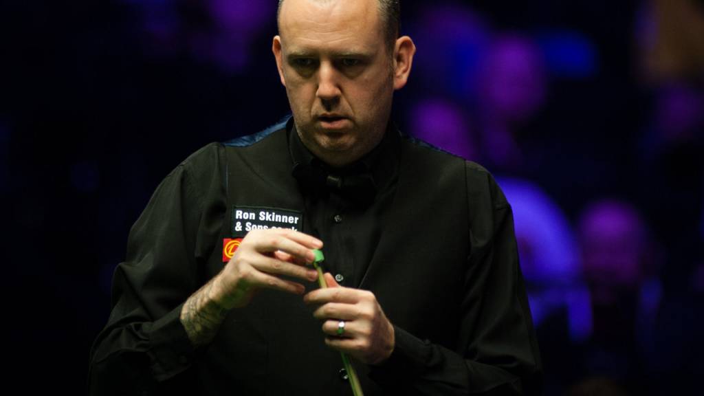 Watch live Masters Snooker - Mark Williams v Stuart ...