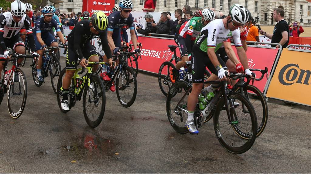 Mark Cavendish starts the RideLondon-Surrey classic