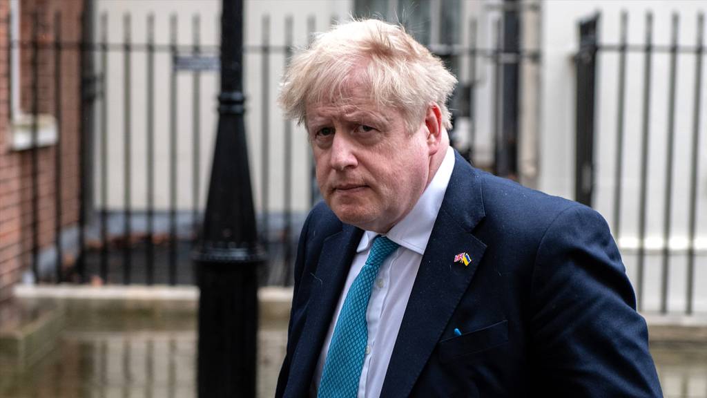 Boris Johnson leaves Downing Street to attend Prime Ministers Questions at the Houses of Parliament on 2 March 2022 in London