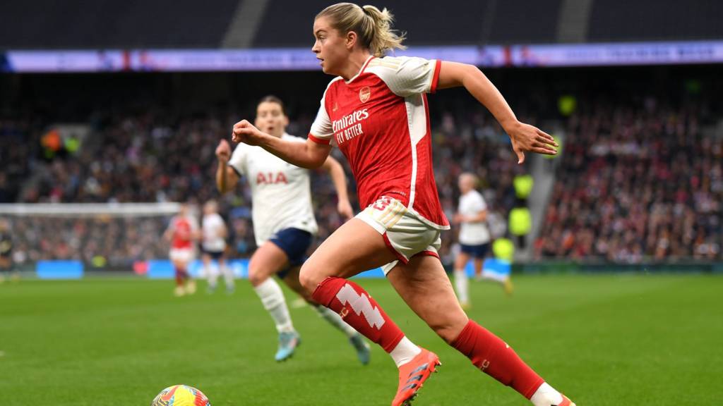 Tottenham claim first-ever WSL north London derby win over Arsenal