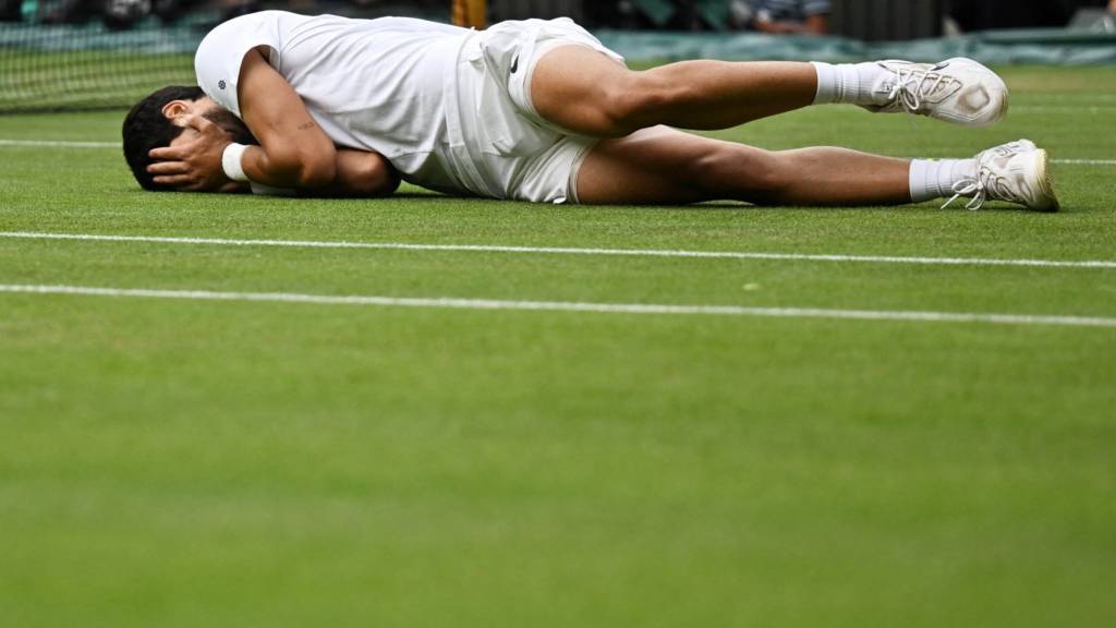 Wimbledon LIVE: Novak Djokovic v Carlos Alcaraz in men's singles final -  Live - BBC Sport