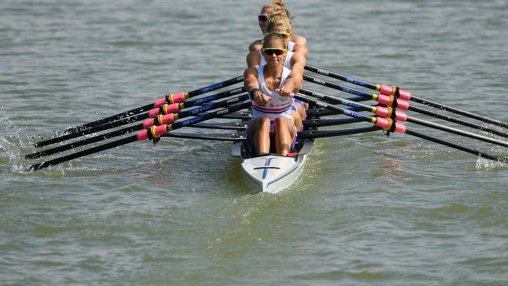 Watch live coverage from the World Rowing Championships Live BBC Sport