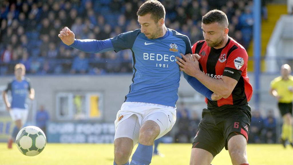 Champions Crusaders are away to Glenavon