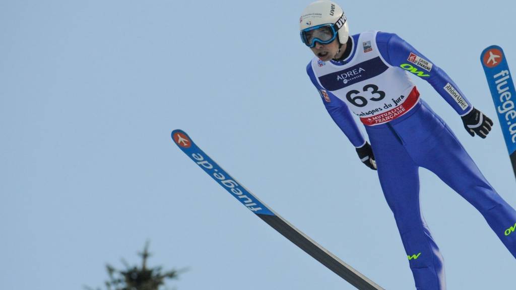 A Nordic combined skier
