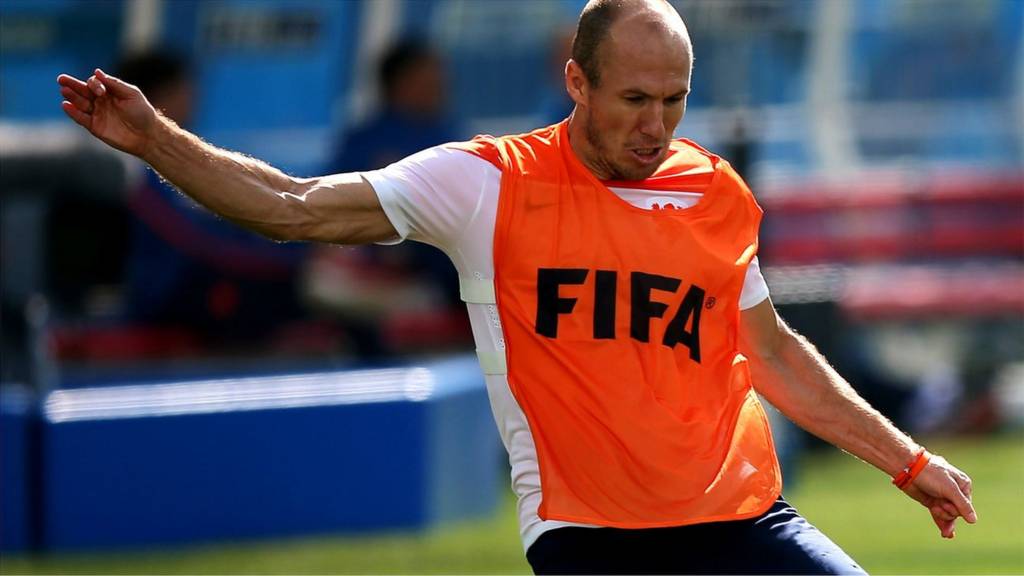 Netherlands' forward Arjen Robben controls the ball in training