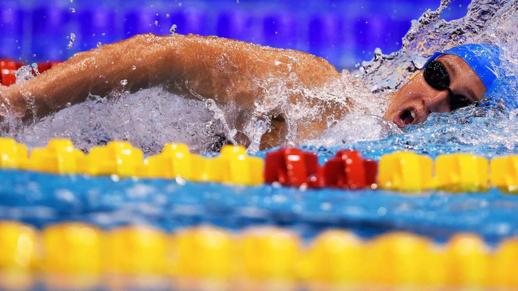 Great Britains Jazmin Carlin competes in the women's 800m Freestyle final
