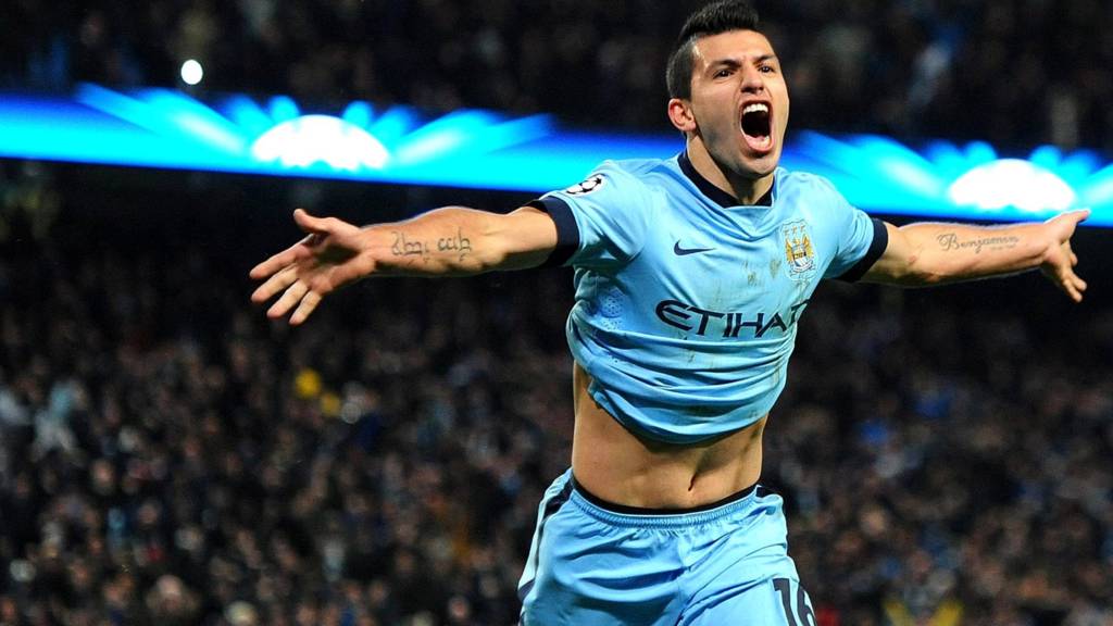 Sergio Aguero celebrates