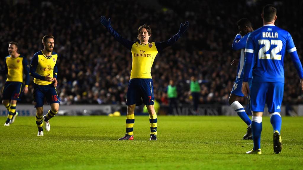 Tomas Rosicky celebrates