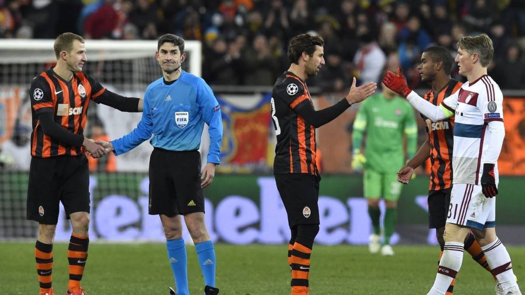 Shakhtar Donetsk and Bayern Munich players at full-time