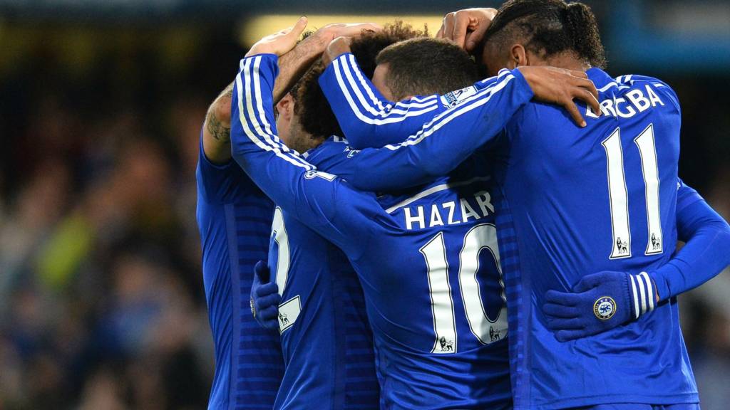 Chelsea celebrate Loic Remy's goal