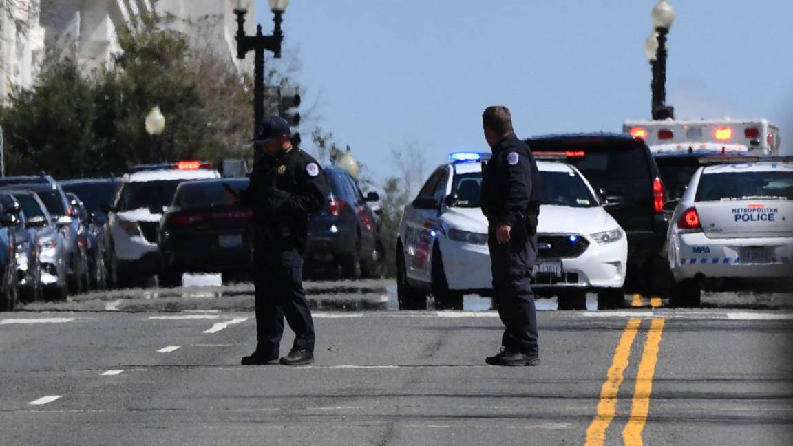 As it happened Police officer killed in attack on US Capitol BBC News