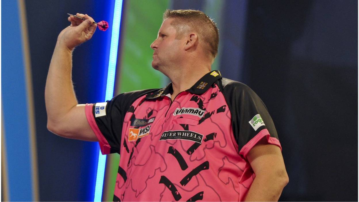 Watch World Senior Darts Championship Phil Taylor in action this