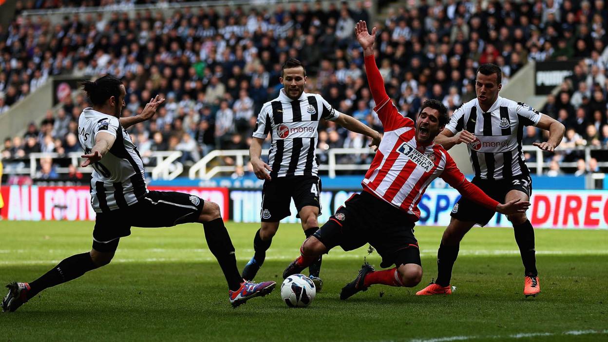 Newcastle United play Sunderland