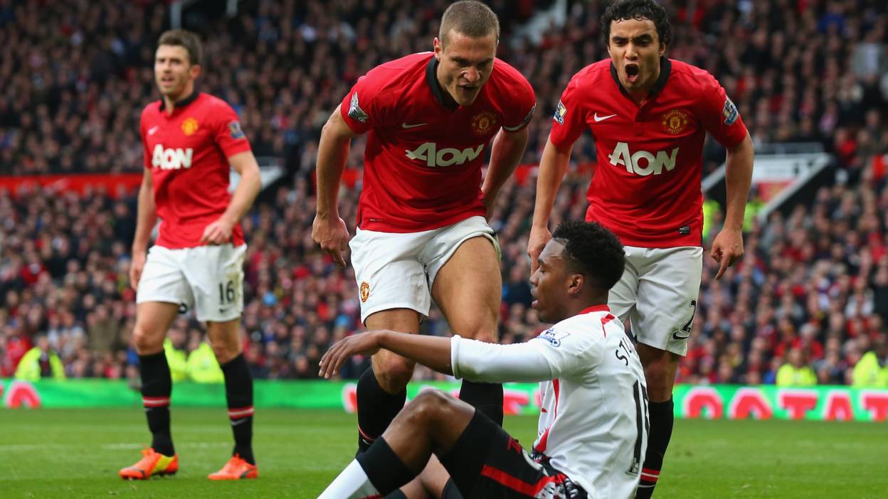 Nemanja Vidic and Rafael taunt Daniel Sturridge