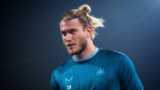 Loris Karius warms up for Newcastle United