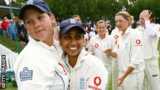 Isa Guha hugs team-mate Nicky Shaw after England retain the Ashes in 2008