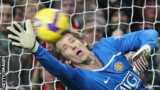 Manchester United keeper Edwin van der Sar
