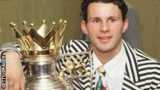 Ryan Giggs with the Premier League trophy in 1993