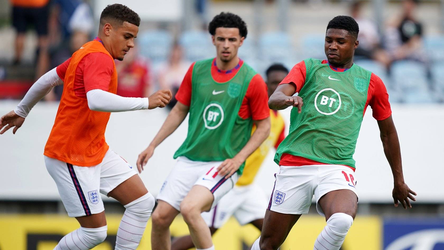 Watch Kosovo v England in U21s Euro 2023 qualifier LIVE Live BBC Sport