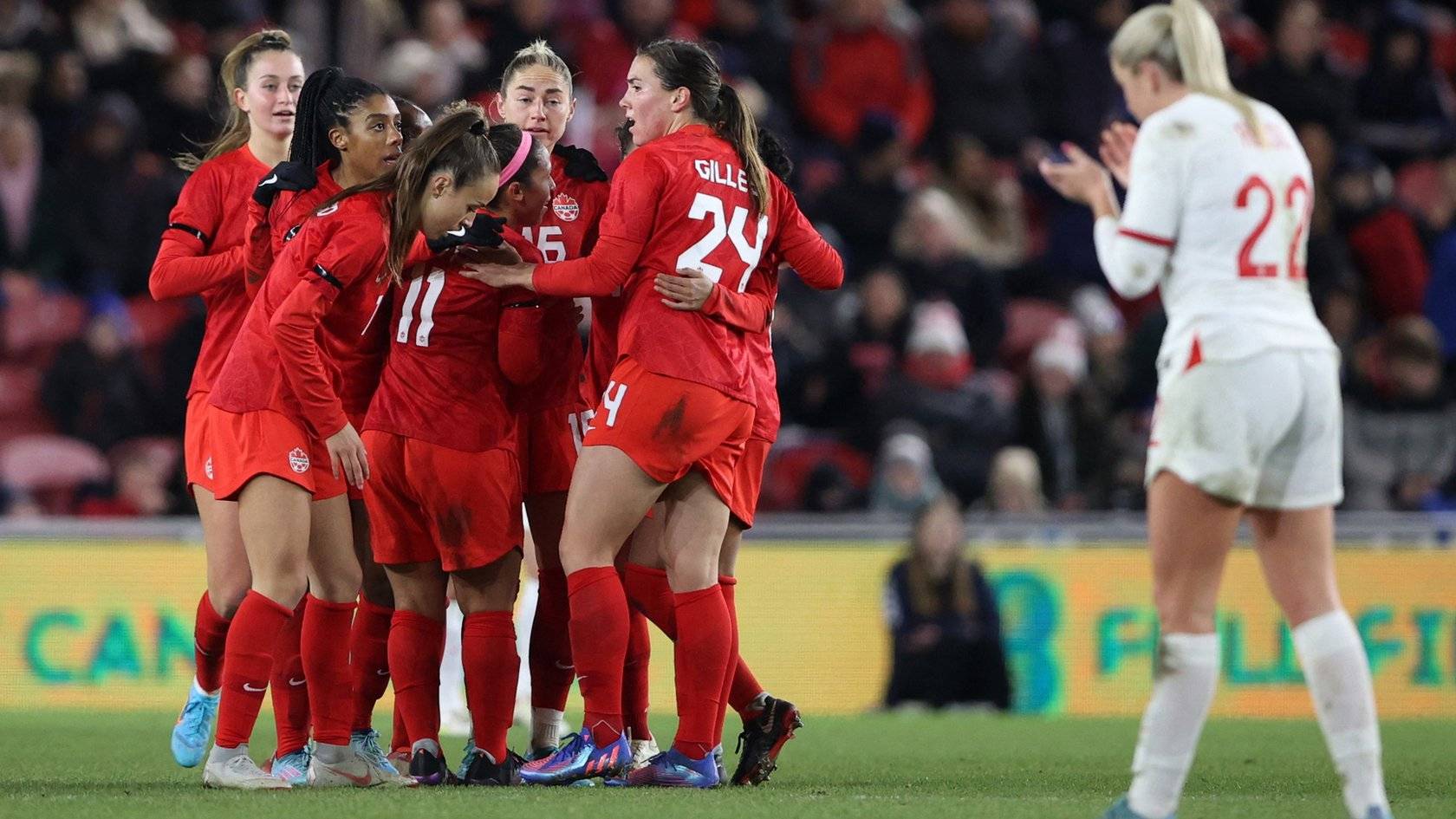 Arnold Clark Cup LIVE England v Canada score & updates Live BBC Sport