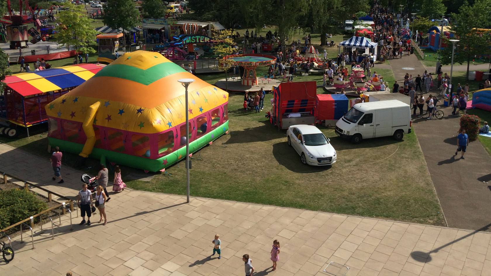 BBC Local Live Beds, Herts & Bucks BBC News