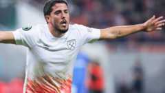 Fornals scores twice as youthful West Ham win