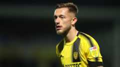 Doncaster sign Burton midfielder Lakin