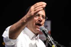 Ekrem Imamoglu ayaa la shaaciyay inuu ku guuleystay doorashada meeyaarka Istanbul bishii April
