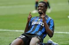 Inter Milan's Kenyan midfielder McDonald Mariga after scoring - 2010
