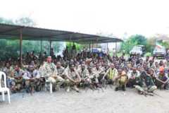 Ciidamadan ayaa la geynaya jiidda hore ee dagaalka ka dhanka ah jabhadda Tigray