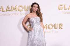 نسیم پدراد از بازیگران موفق ایرانی - آمریکایی که با برنامه پربیننده SNL در آمریکا به شهرت رسید