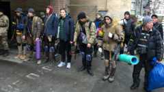 Ουκρανοί εθελοντές που εκπαιδεύονται για πόλεμο